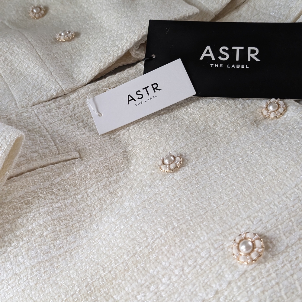 Astr Cream Tweed Double-Breasted Cropped Blazer & Mini Skirt Set - Picture 8 of 11